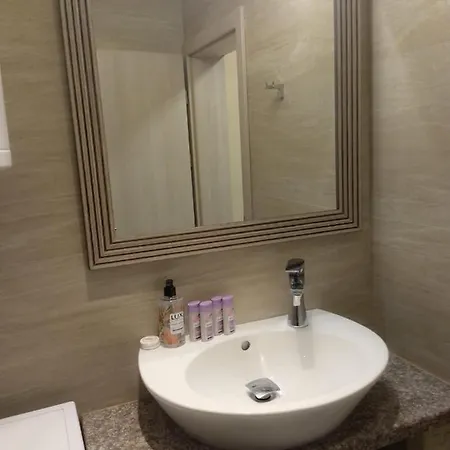 Golden Sands Hotel Apartman Aranyhomok