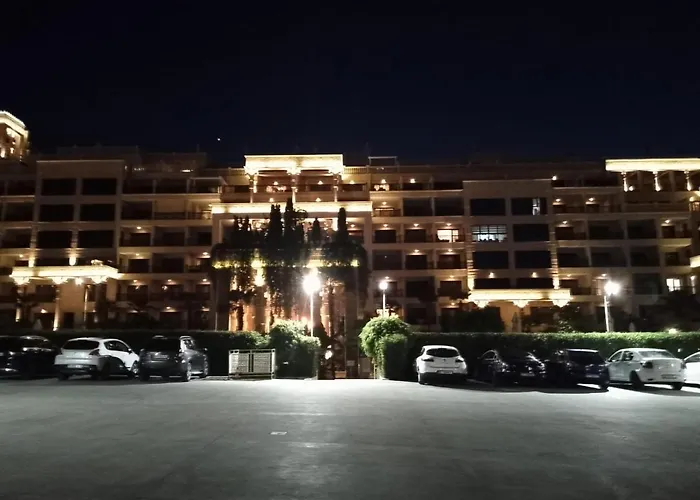 Lägenhet Golden Sands Hotel Golden Sands