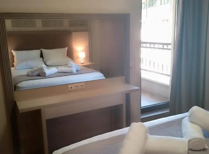 Lägenhet Golden Sands Hotel